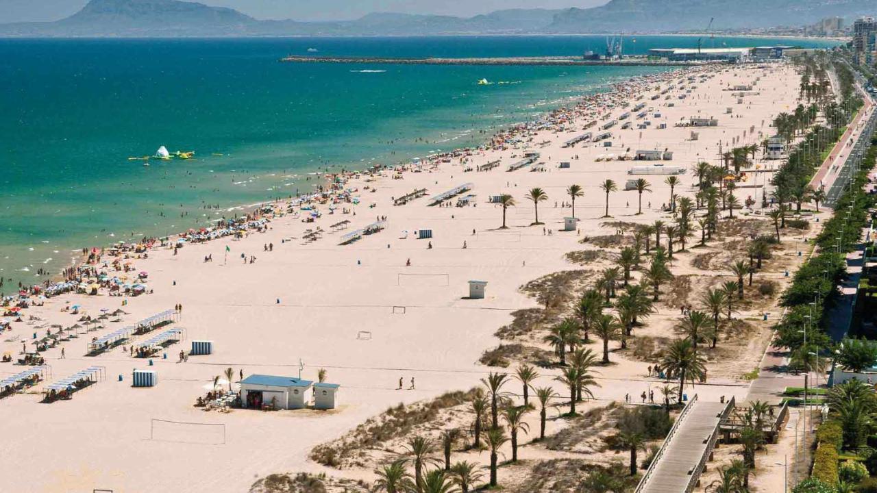 Barraques 65 Playa De Gandia Solo Para Familias Extérieur photo